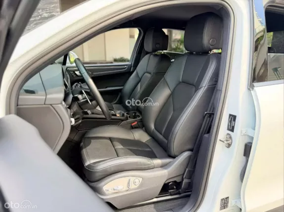 Porsche Macan 2.0 AT 2023 - XE HOT CÓ SẴN GIAO NGAY!!
