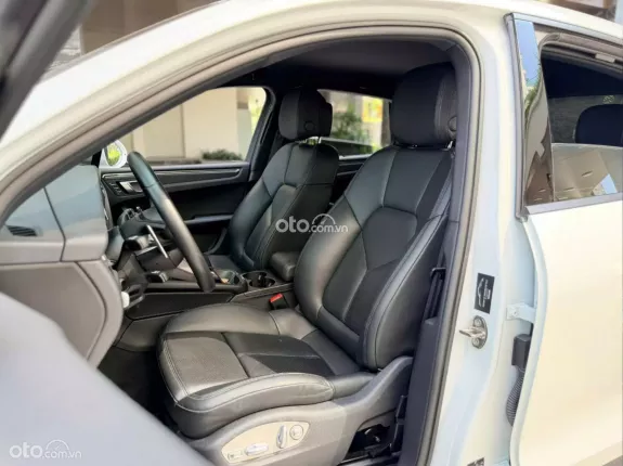 Porsche Macan 2.0 AT 2023 - XE HOT CÓ SẴN GIAO NGAY!!