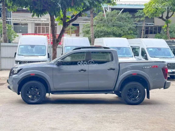 Nissan Navara PRO4X 2021 - Xe tốt. Cam kết chính hãng