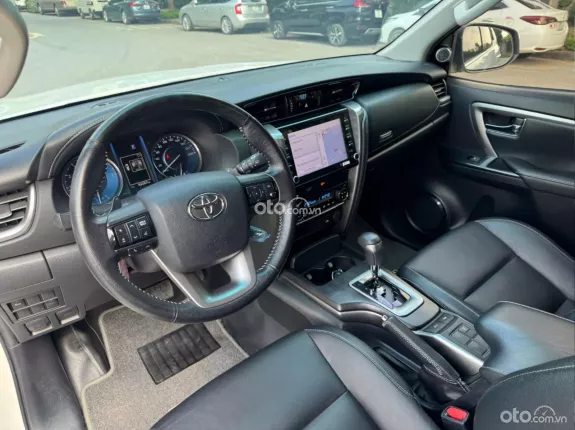 Toyota Fortuner 2.7V 2021 - Xe đẹp zin, một chủ biển Hà Nội