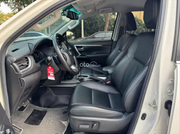 Toyota Fortuner 2.7V 2021 - Xe đẹp zin, một chủ biển Hà Nội