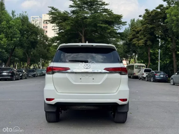 Toyota Fortuner 2.7V 2021 - Xe đẹp zin, một chủ biển Hà Nội
