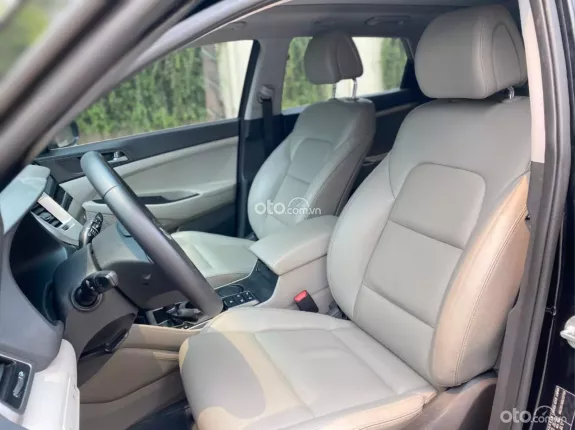 Hyundai Tucson 2.0 Đặc biệt 2016 - Chất