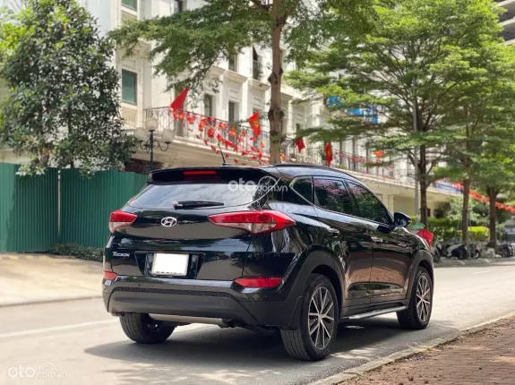 Hyundai Tucson 2.0 Đặc biệt 2016 - Chất