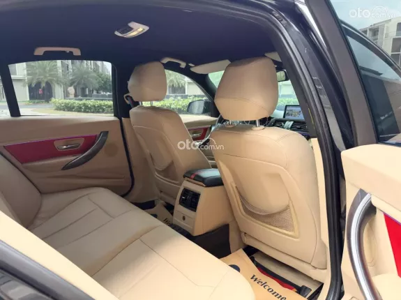 BMW 320i M Sport 2012 - Full 300 triệu đồ chơi kịch nóc luôn