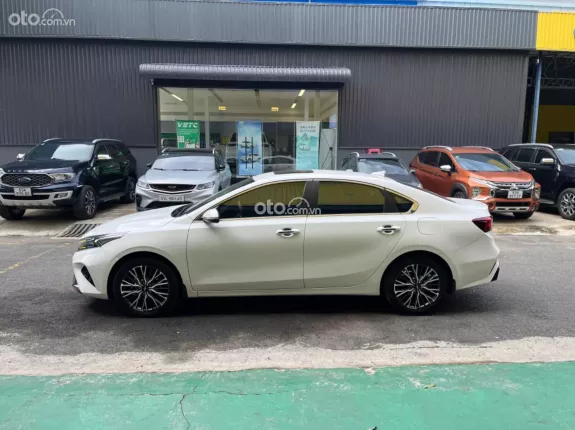 Kia K3 2.0 Premium 2024 - Xe đẹp - sẵn giao ngay