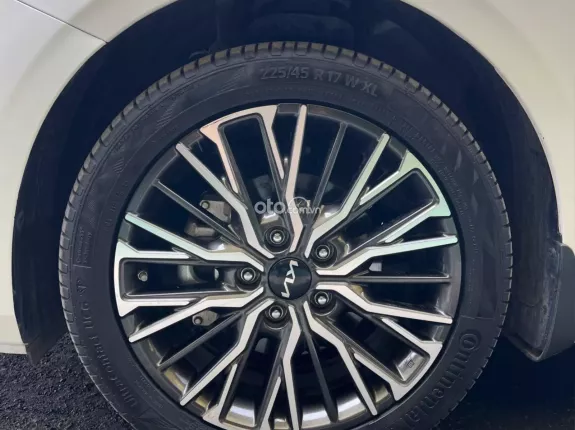 Kia K3 2.0 Premium 2024 - Xe đẹp - sẵn giao ngay