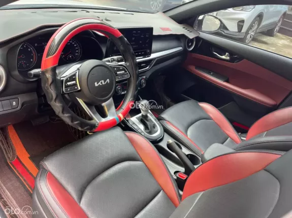 Kia K3 2.0 Premium 2024 - Xe đẹp - sẵn giao ngay