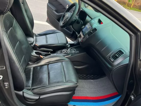 Kia K3 1.6AT 2015 - Xe chất, máy số keo chỉ zin. Màn hình, cam lùi đủ. Nội ngoại thất đẹp Mọi chức năng hoàn