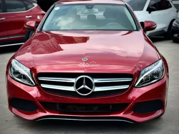 Mercedes-Benz C200 2017 - Model 2018 tư nhân 1 chủ từ đầu