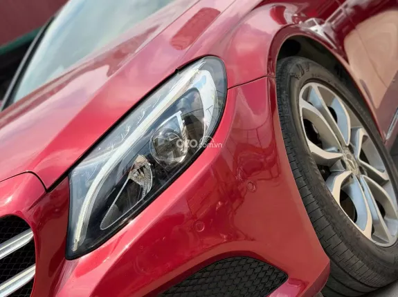Mercedes-Benz C200 2017 - Model 2018 tư nhân 1 chủ từ đầu