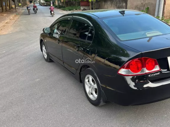 Honda Civic 1.8 MT 2007 - Xe tốt, không lỗi. Máy số keo chỉ còn zin. Nội ngoại thất đẹp. Mọi chức năng còn rất tố