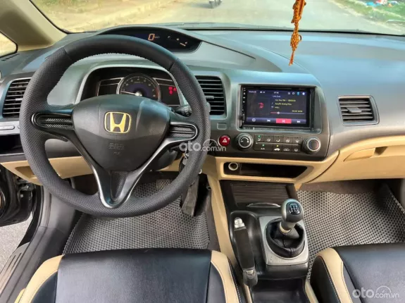 Honda Civic 1.8 MT 2007 - Xe tốt, không lỗi. Máy số keo chỉ còn zin. Nội ngoại thất đẹp. Mọi chức năng còn rất tố