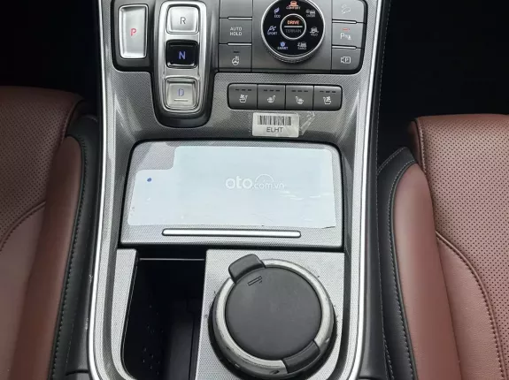 Hyundai Santa Fe 2.2 Dầu Cao cấp 2024 - Cực chất, rất mới