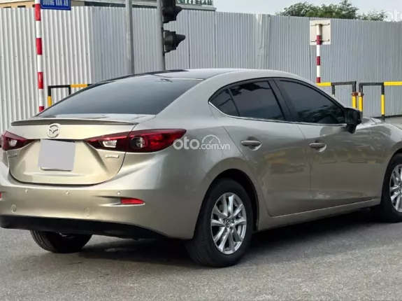 Mazda 3 1.6 AT 2017 - Phanh điện tử