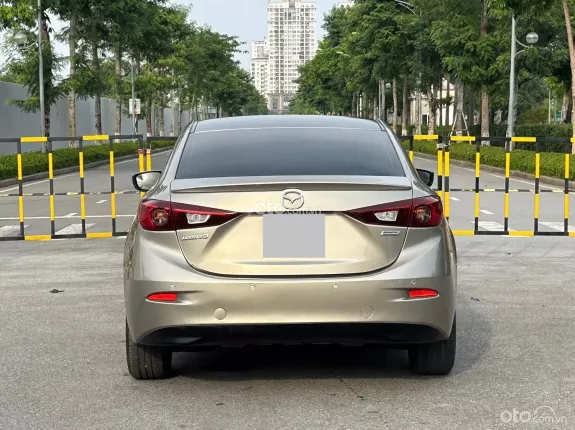 Mazda 3 1.6 AT 2017 - Phanh điện tử