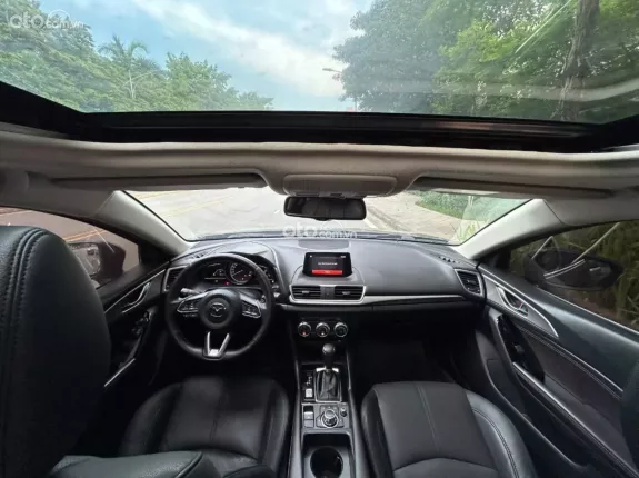Mazda 3 1.6 AT 2017 - Phanh điện tử