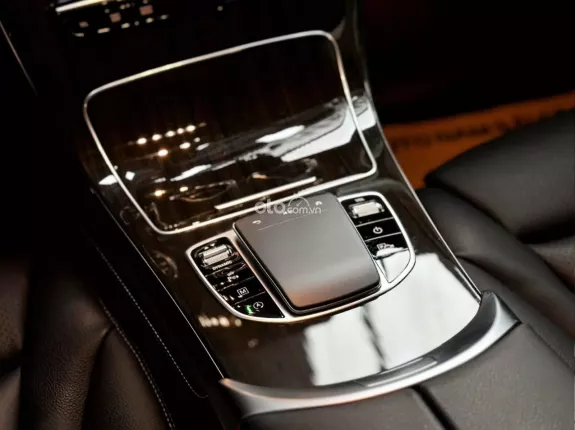 Mercedes-Benz GLC 200 2019 - Xe đẹp - Một chủ mua mới
