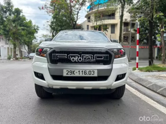 Ford Ranger XLS 2.2 4x2 AT 2017 - Bán xe