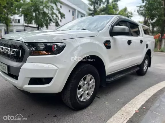 Ford Ranger XLS 2.2 4x2 AT 2017 - Bán xe