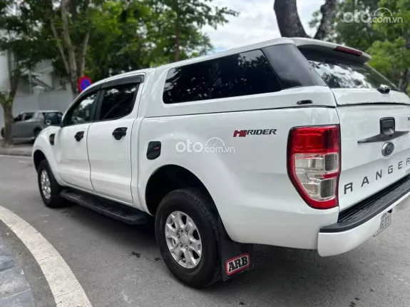 Ford Ranger XLS 2.2 4x2 AT 2017 - Bán xe