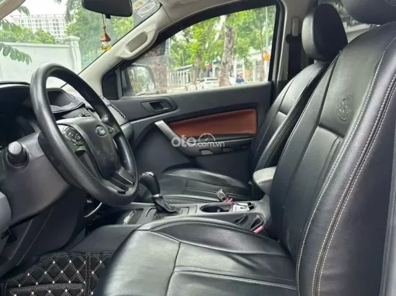 Ford Ranger XLS 2.2 4x2 AT 2017 - Bán xe