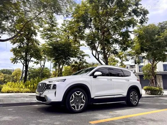 Hyundai Santa Fe 2.2 Dầu Cao cấp 2022 - Xe gia đình đi cực giữ gìn, bản cao cấp