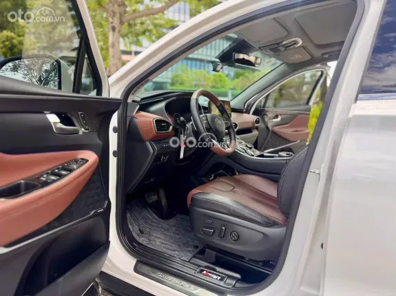 Hyundai Santa Fe 2.2 Dầu Cao cấp 2022 - Xe gia đình đi cực giữ gìn, bản cao cấp