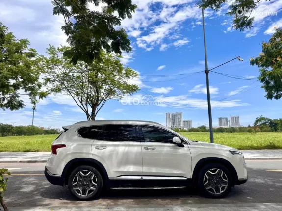 Hyundai Santa Fe 2.2 Dầu Cao cấp 2022 - Xe gia đình đi cực giữ gìn, bản cao cấp