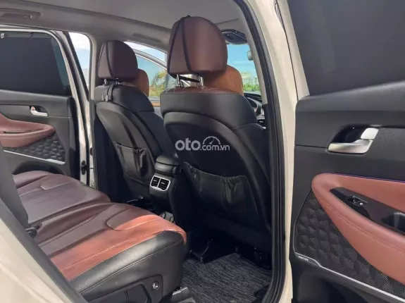 Hyundai Santa Fe 2.2 Dầu Cao cấp 2022 - Xe gia đình đi cực giữ gìn, bản cao cấp