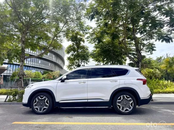 Hyundai Santa Fe 2.2 Dầu Cao cấp 2022 - Xe gia đình đi cực giữ gìn, bản cao cấp