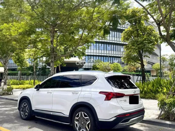 Hyundai Santa Fe 2.2 Dầu Cao cấp 2022 - Xe gia đình đi cực giữ gìn, bản cao cấp