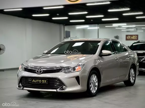 Toyota Camry 2.0E 2015 - ĐẲNG CẤP CHỦ TỊCH - XE ĐẸP CÓ SẴN GIAO NGAY