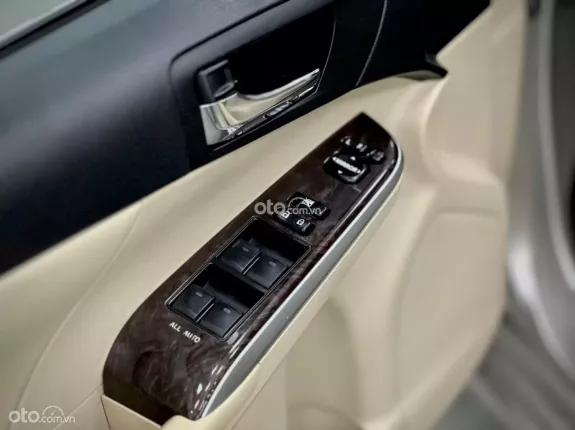 Toyota Camry 2.0E 2015 - ĐẲNG CẤP CHỦ TỊCH - XE ĐẸP CÓ SẴN GIAO NGAY
