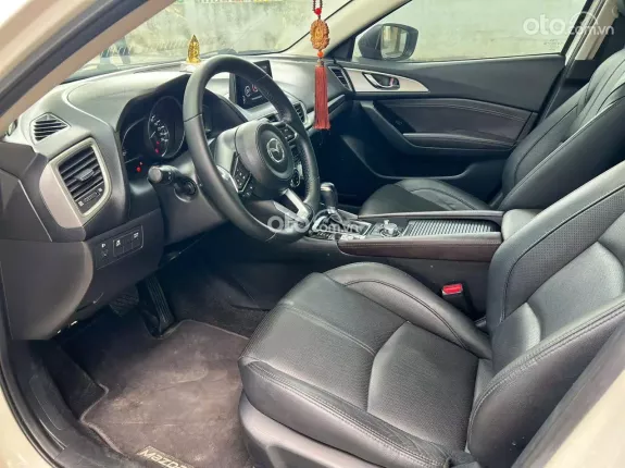 Mazda 3 1.5L Sedan 2019 - Cam kết chất lượng bao check test