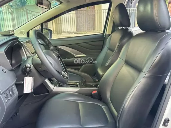 Mitsubishi Xpander 1.5 AT  2020 - Động cơ xăng 1.5L mạnh mẽ, hộp số tự động mượt mà
