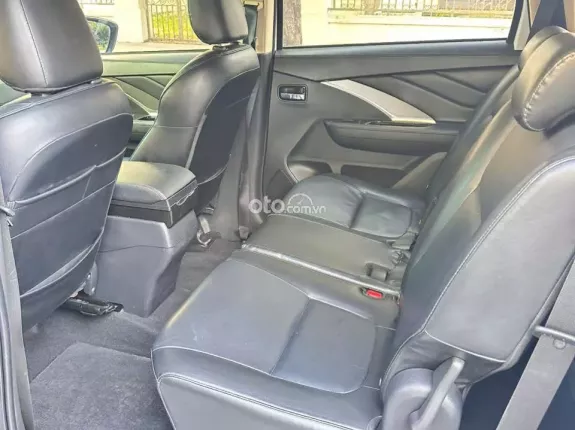 Mitsubishi Xpander 1.5 AT  2020 - Động cơ xăng 1.5L mạnh mẽ, hộp số tự động mượt mà