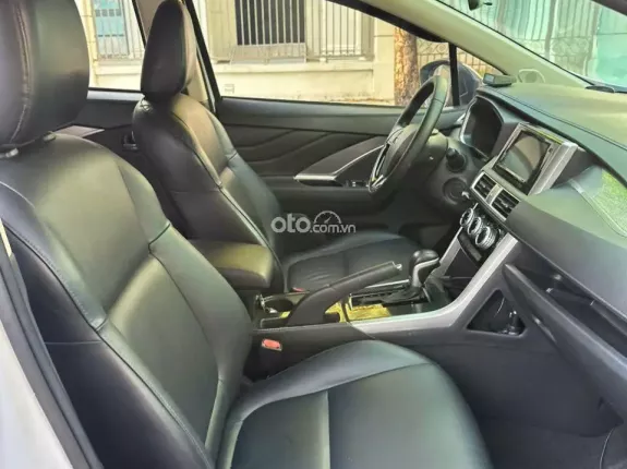 Mitsubishi Xpander 1.5 AT  2020 - Động cơ xăng 1.5L mạnh mẽ, hộp số tự động mượt mà