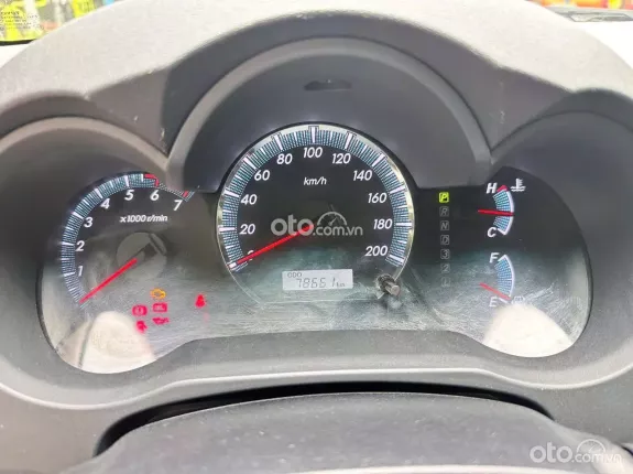 Toyota Fortuner 2.7V TRD 4x2 2014 - SUV 7 chỗ thể thao mạnh mẽ, bền bỉ