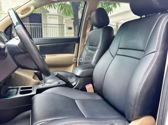 Toyota Fortuner 2.7V TRD 4x2 2014 - SUV 7 chỗ thể thao mạnh mẽ, bền bỉ