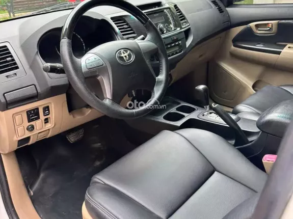 Toyota Fortuner 2.7V TRD 4x2 2014 - SUV 7 chỗ thể thao mạnh mẽ, bền bỉ