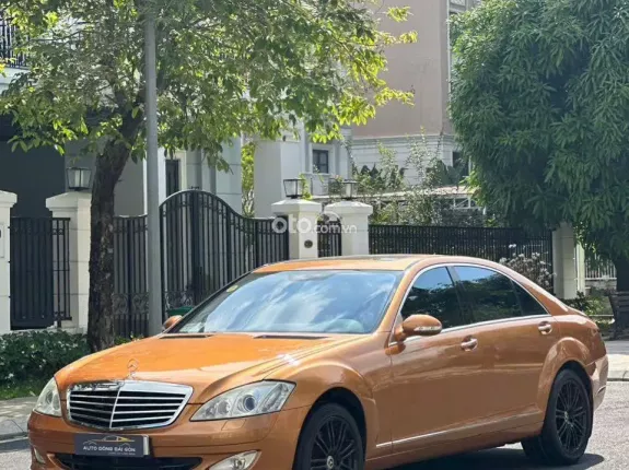 Mercedes-Benz S500 2008 - Trang bị nhiều phụ kiện