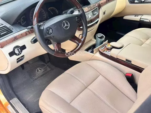 Mercedes-Benz S500 2008 - Trang bị nhiều phụ kiện