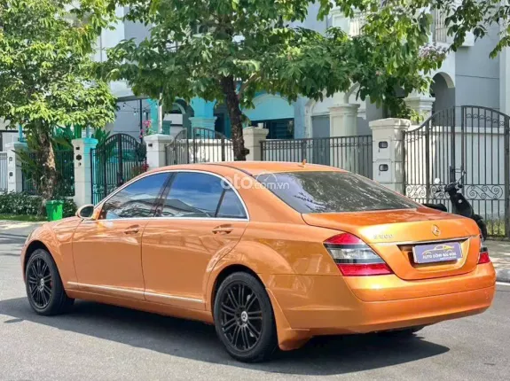 Mercedes-Benz S500 2008 - Trang bị nhiều phụ kiện