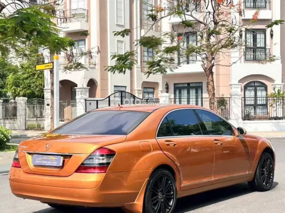 Mercedes-Benz S500 2008 - Trang bị nhiều phụ kiện
