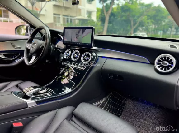 Mercedes-Benz C200 2.0 AT 2016 - 01 CHỦ SIÊU LƯỚT - GIÁ TỐT