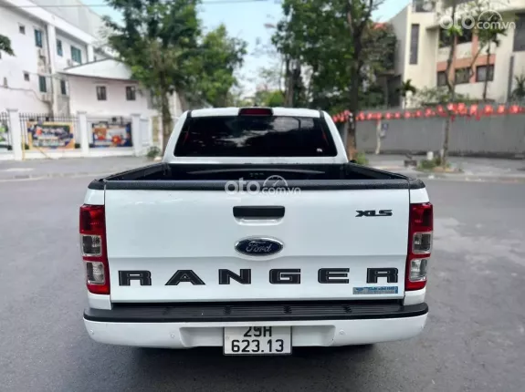 Ford Ranger XLS 2.2 4x2 AT 2022 - Bán xe