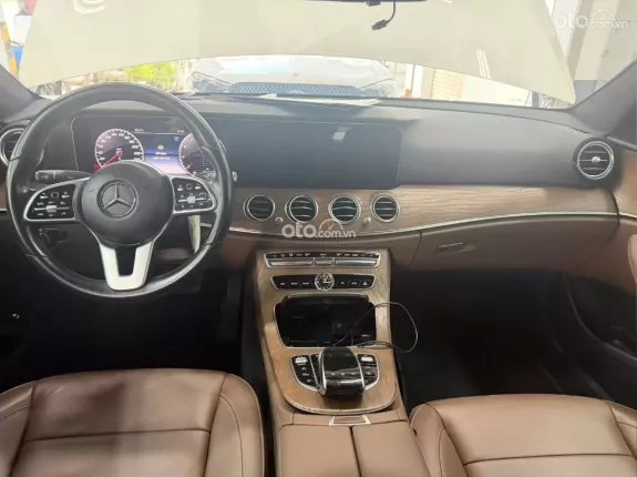 BMW 320i Sport Line 2024 - BMW 320i Sport Line 2024