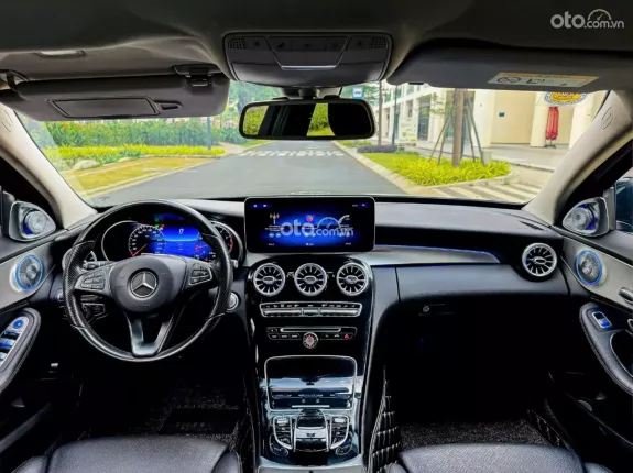 Mercedes-Benz C200 2.0 AT 2015 - Màn hình Android cảm ứng tràn viền