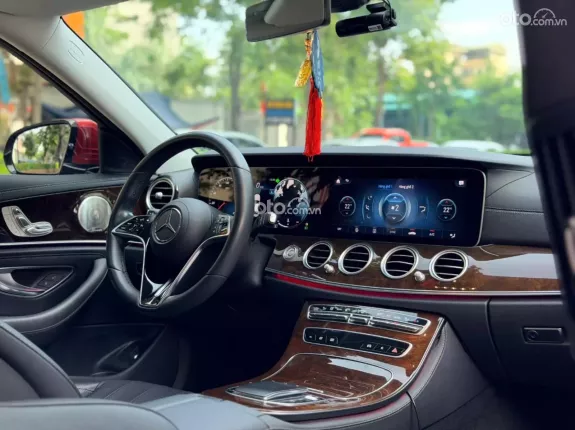 Mercedes-Benz E200 Exclusive V1 2022 - E200 Exclusiver 2022 V1